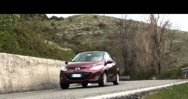 Mazda 2 1.3: il Video di Autoblog