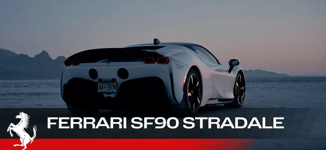 Ferrari: la SF90 Stradale Assetto Fiorano sul lago salato di Bonneville