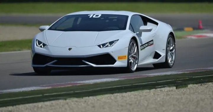 Lamborghini Huracan: la prova in pista e il video