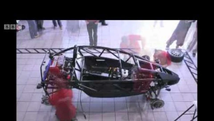 Ariel Atom: bastano 78 secondi per assemblarla