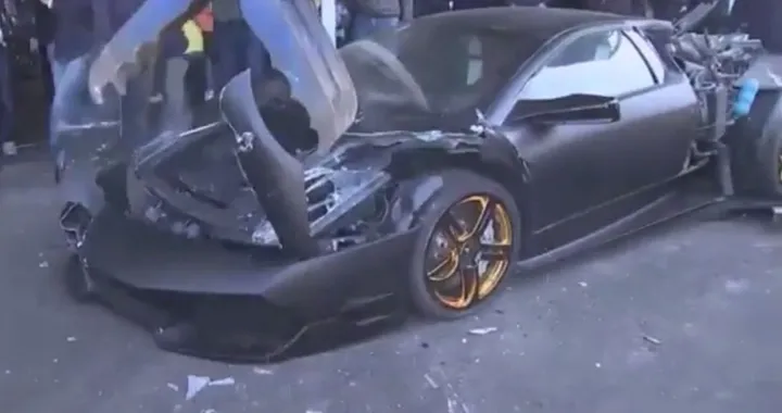 Lamborghini Murcielago SV distrutta a Taiwan [Video]