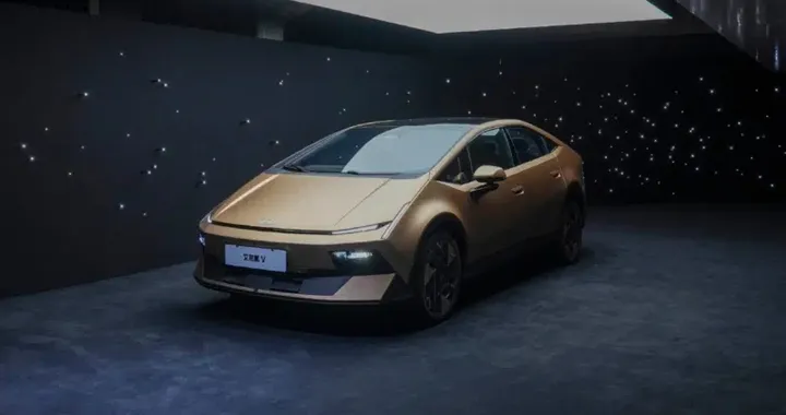 Hyundai Ioniq V, autonomia fino a 650 km e guida assistita avanzata