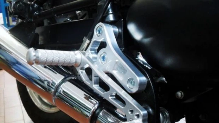 Pedane 4Racing Component per Bonneville