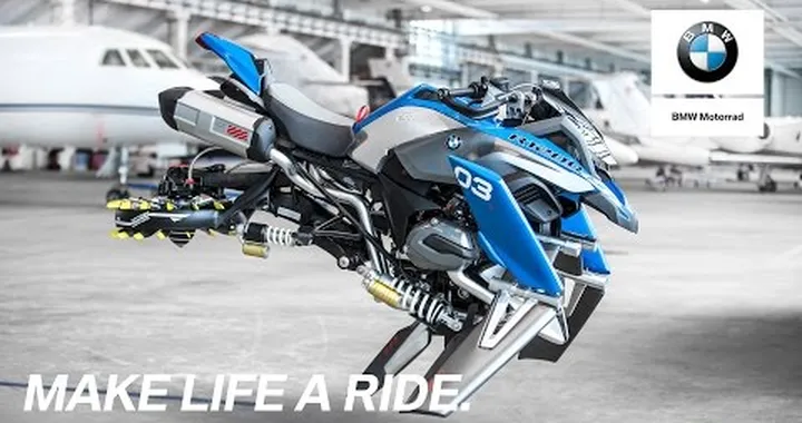 BEYOND BORDERS - The BMW Motorrad LEGO bike