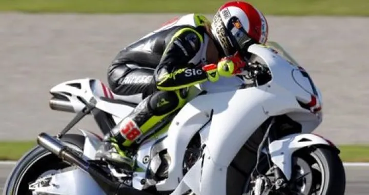 MotoGP: Simoncelli e Aoyama, prima giornata di test a Sepang
