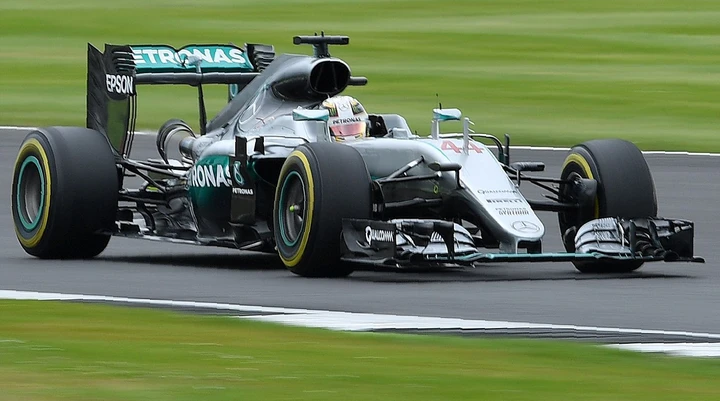 GP Gran Bretagna F1 2016: vince Hamilton, poi Rosberg e Verstappen