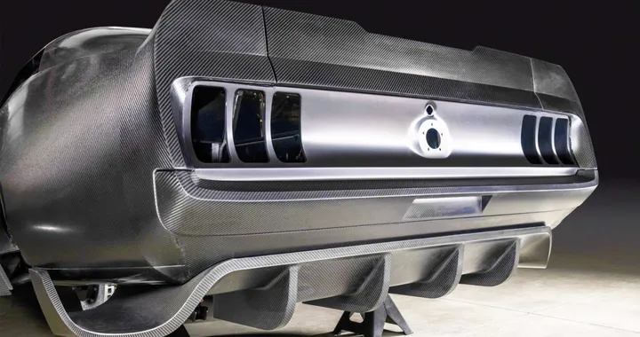 Mustang 1969: la rinascita in carbonio che rivoluziona il concetto di restomod
