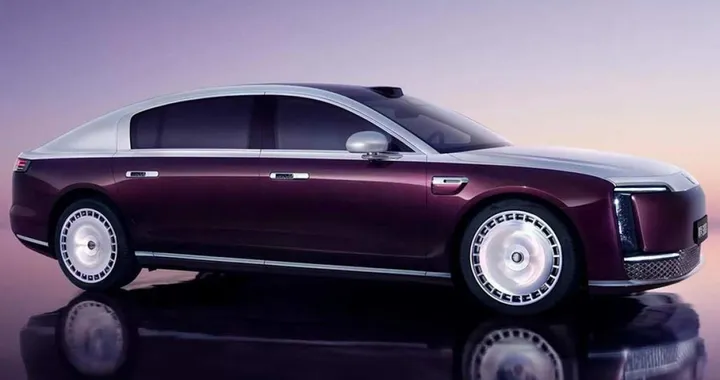 La grande berlina di lusso che ha detronizzato Mercedes e BMW in Cina