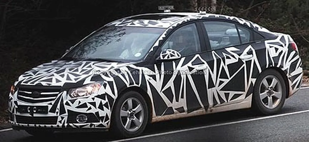 Chevrolet Nubira: nuove foto spia