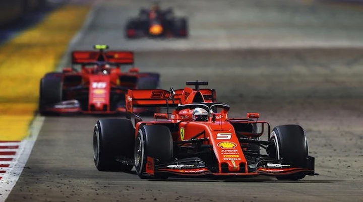 F1 GP Singapore 2019, doppietta Ferrari: Vettel 1°, Leclerc 2°, Verstappen 3°