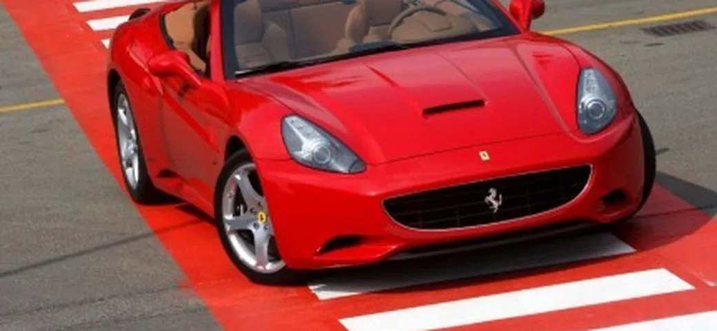 Ferrari California: una nuova gallery approfondita