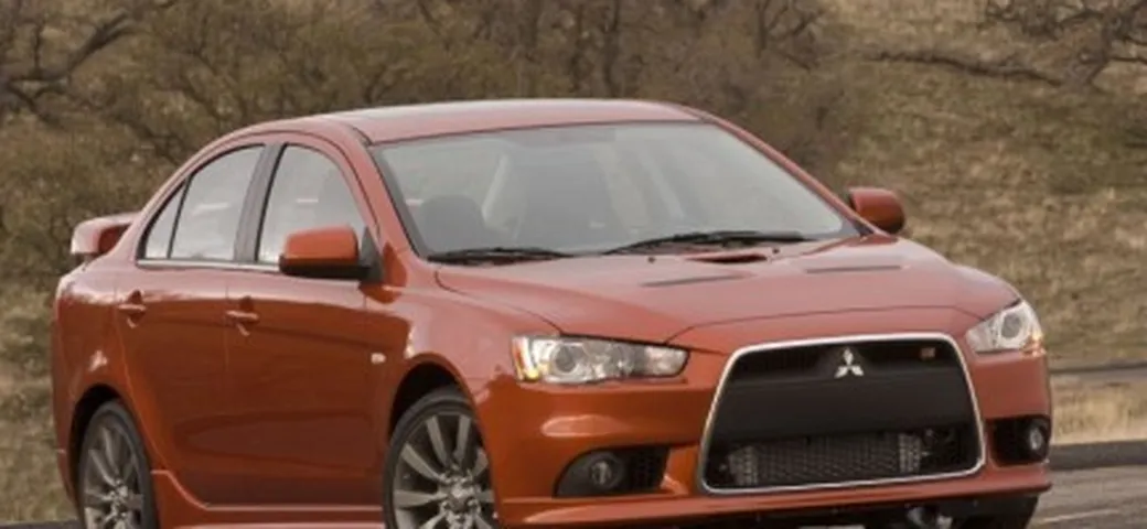 Mitsubishi Lancer Ralliart: galleria di immagini