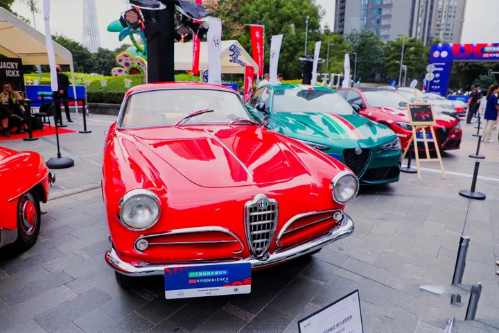 Alfa Romeo 1000 Miglia China