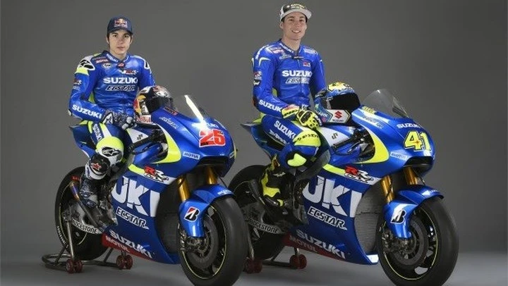 MotoGP 2015: il team Suzuki Ecstar di Espargarò e Vinales lancia la sfida [Foto e Video]