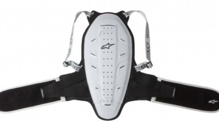 Novità Alpinestars: paraschiena Bionic e tuta SP-1
