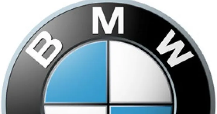 BMW R 1200 R “40 anni di Berlino” all'asta a favore dell’organizzazione per i diritti dei bambini “Save the Children”