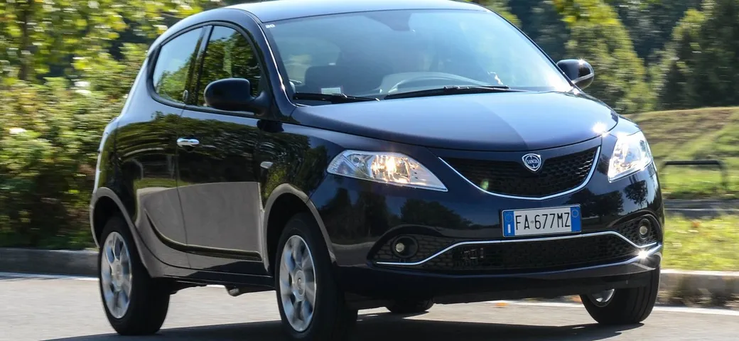 Lancia Ypsilon 2016: primo contatto su strada