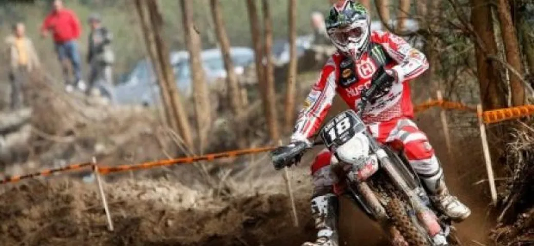 Mondiale Enduro Portogallo: buona la partenza dei piloti Husqvarna