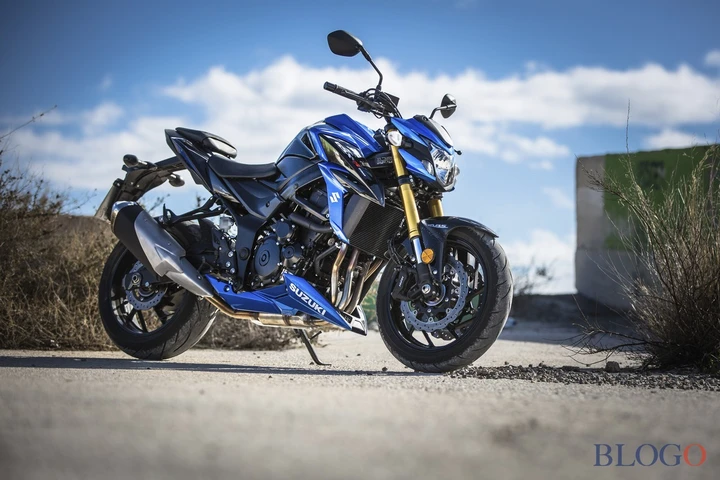 Suzuki GSX-S750 MY 2017: nei concessionari da 8.890€