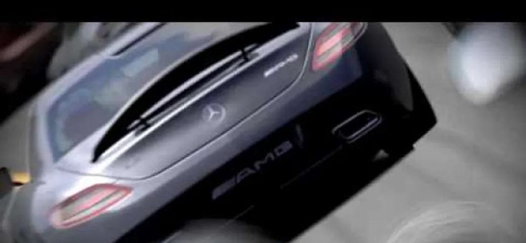 Mercedes SLS AMG: video e screenshots ufficiali da Gran Turismo 5