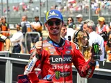 Melandri accende la MotoGP: 