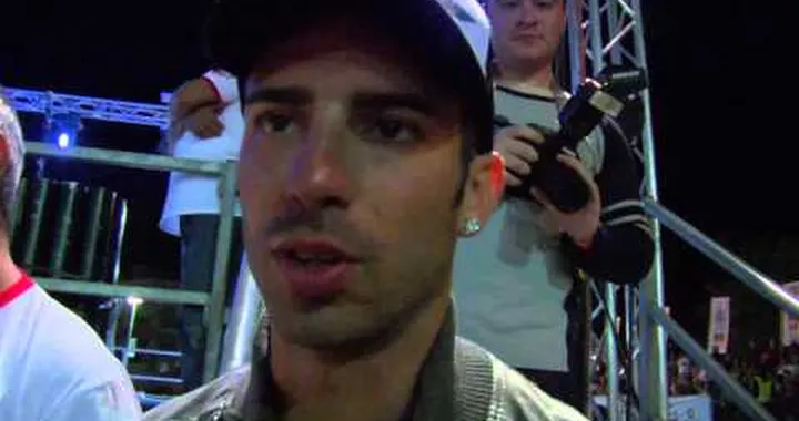 Misano Motogp: Fuori Pista, DEDIKATO