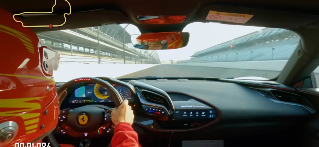 La Ferrari SF90 Stradale fa il record sul circuito di Indianapolis [Video]