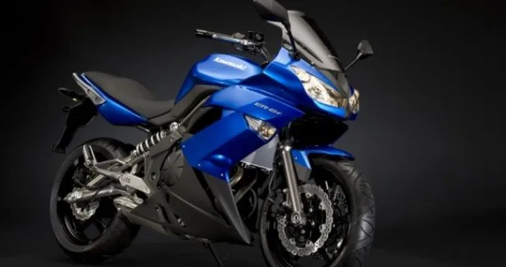 Campagna di richiamo per la Kawasaki ER-6f /ABS 2009