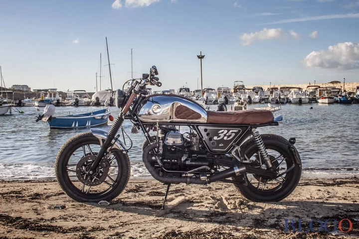 Moto Guzzi v35 Custom “Funny Duck”