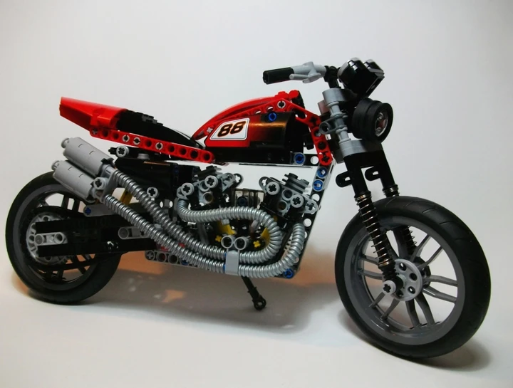 Harley-Davidson XR 1200: LEGO-tracker!