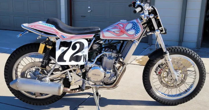 Yamaha WR450 Street Tracker di Ted Gail: un gioiello da corsa per la strada