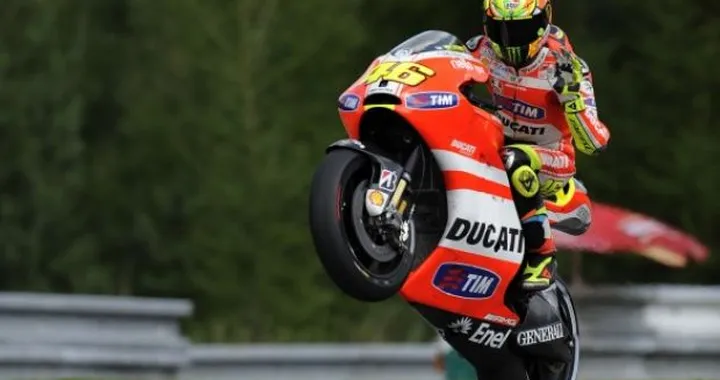 Rossi: "riesco a guidare meglio in frenata e in entrata di curva".