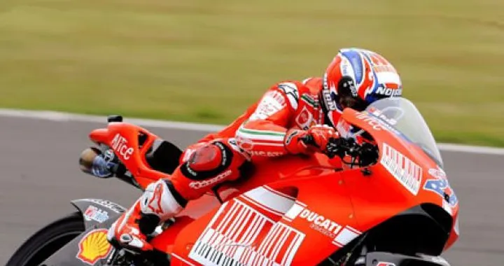 Mugello da "incorniciare". Trionfo di Stoner (Ducati). Il "canguro" va in testa al mondiale