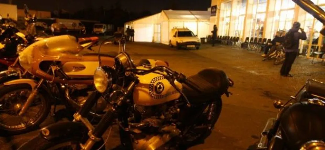 Ace Cafè di Londra e Metzeler Ride Experience