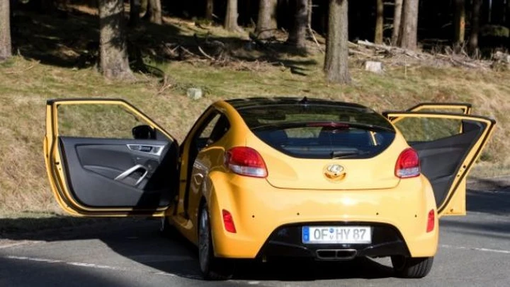 Hyundai Veloster: nessuna versione 5 porte