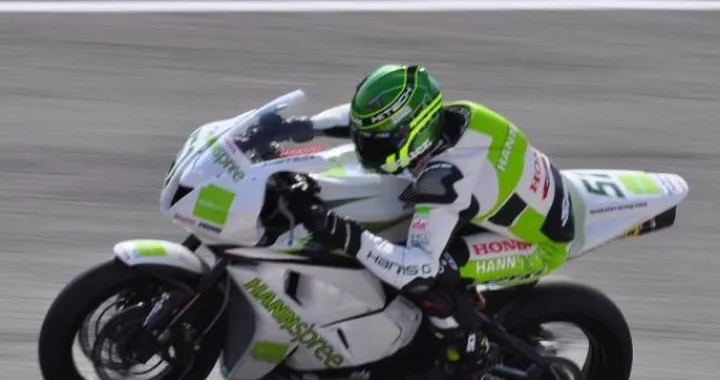 WSS: Michele Pirro vince ad Imola. Sofuoglu e Laverty gli regalano la vittoria