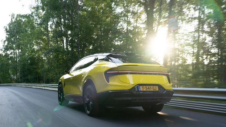 Lotus Eletre