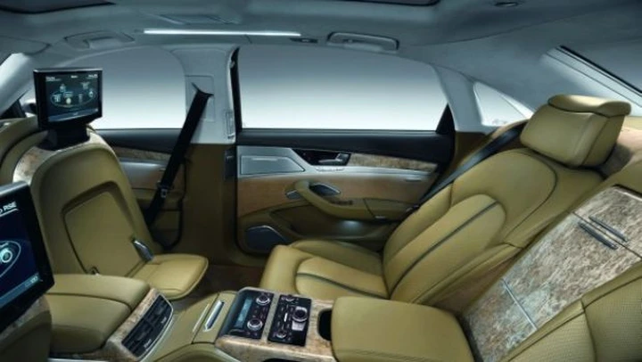 Audi A8: internet in auto con l'hotspot wireless