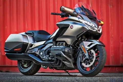 2018 gl1800 hotsell