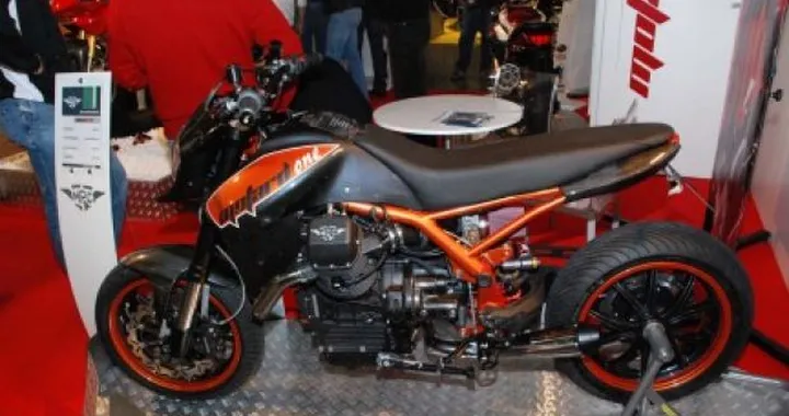 Millepercento Motard One by Barbacane