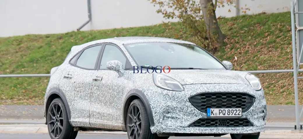 Ford Puma ST: foto spia