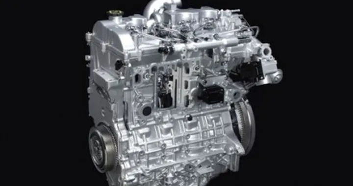 Mazda presenta i nuovi benzina a iniezione diretta