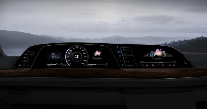 La nuova Cadillac Escalade 2021 ha il primo cruscotto P-OLED