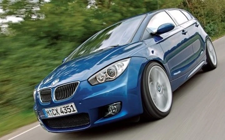 Bmw si dà alla famiglia
