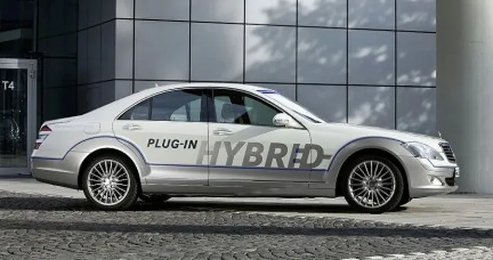 Auto ibride plug-in: uno studio mette in discussione la loro sostenibilità