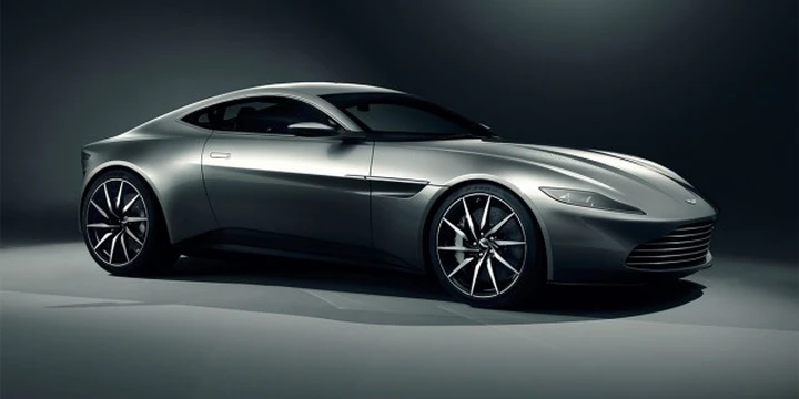 L'Aston Martin DB10 è la nuova Bond car