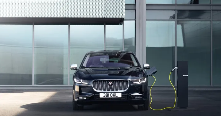 Jaguar I-Pace: ancora più tecnologia e intelligenza