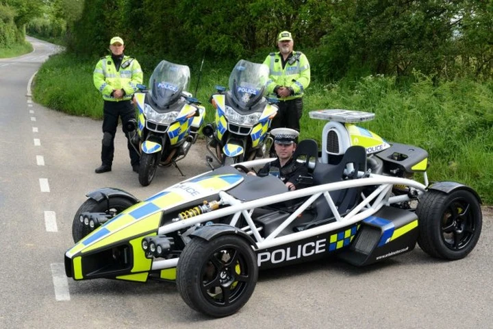 Una Ariel Atom per la Polizia britannica contro i motociclisti indisciplinati