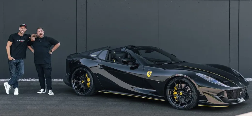 Compra una Ferrari 812 GTS da 450.000 dollari, ma dà soltanto problemi non risolti