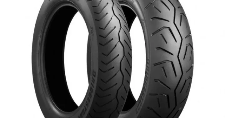 Pneumatico Bridgestone Exedra Max per moto da turismo
